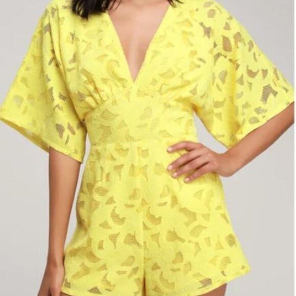 Lulus‎ L Arden Yellow Lace Embroidered Backless Romper Shorts One Piece Boho